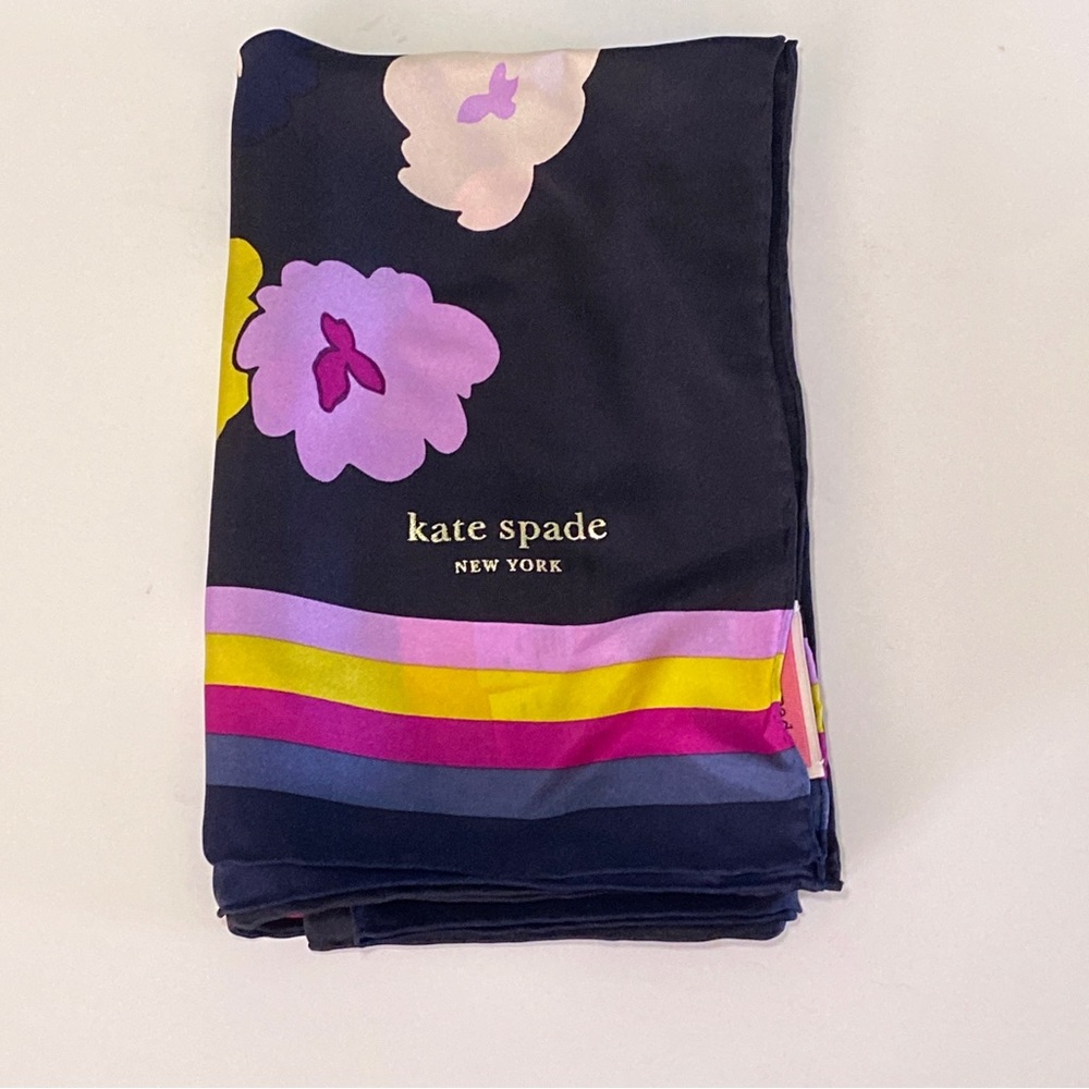 Kate Spade Winter Garden 100% Silk Square Scarf - BRAND NEW  $88